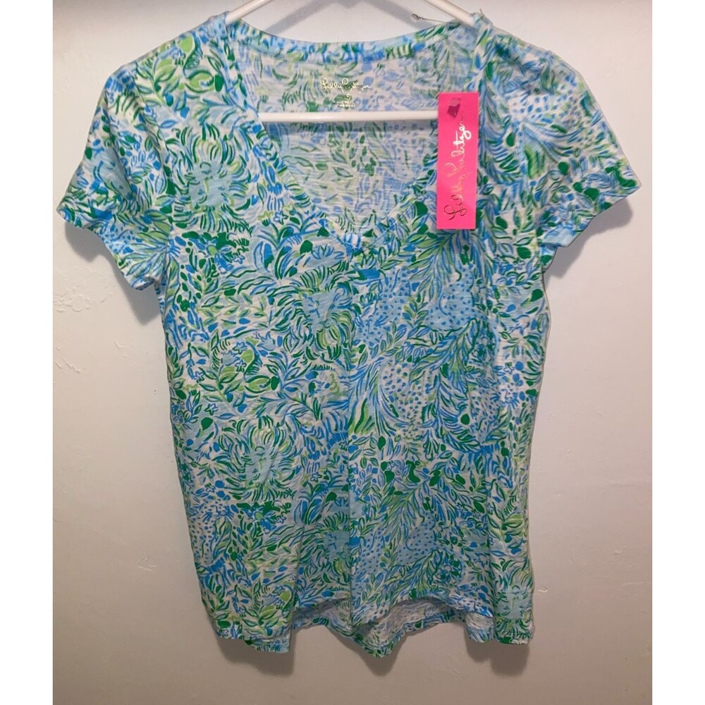 Lilly Pulitzer Women’s Etta V- Neck Shirt Hydra Blue Dandy Lions XS NWT NEW